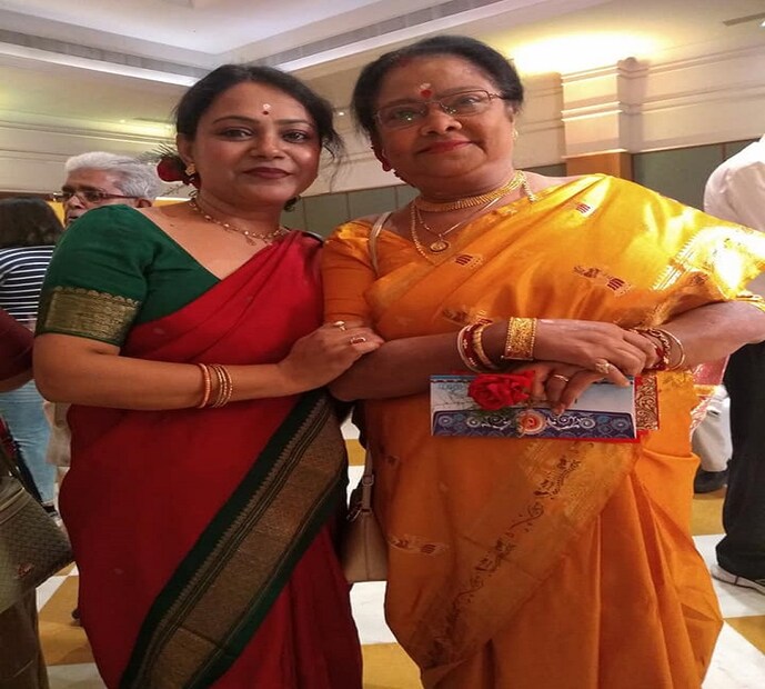 তারকাদের ভিড়ে অন্য মাত্রা পেয়েছে বিয়ের এই অনুষ্ঠান ৷ ঝলমলে আলো ও তারকার ভিড় বাড়িয়েছে কয়েকগুণ আকর্ষণ ৷ ছবি সৌজন্যে ফেসবুক ৷ 