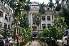 CU-র সমাবর্তনে থাকছেন না মুখ্যমন্ত্রী, রাজ্যপালকে ঘিরে অশান্তির আশঙ্কা
