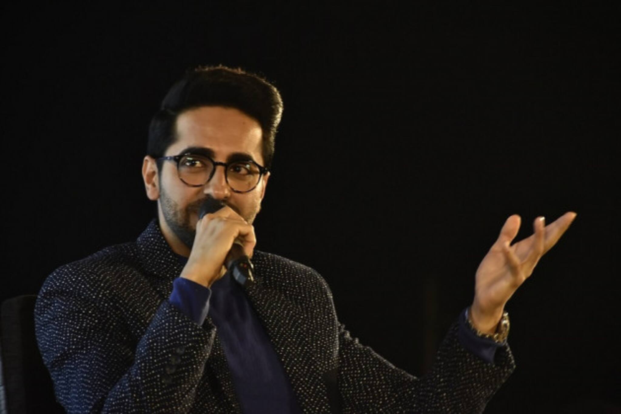 কলকাতায় আয়ুষ্মান, সমাজের প্রতি অভিনেতার দায়বদ্ধতা নিয়ে খুললেন মুখ