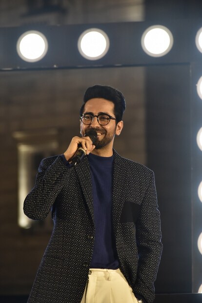 কিছুদিন আগেই মুক্তি পেয়েছে তাঁর ছবি আর্টিকাল ফিফটিন৷ সমাজে জাত-পাতের সমস্যা নিয়ে এই ছবি৷ আলোচনায় উঠে এল এমন আরও কিছু প্রসঙ্গ৷ কথা হল ৩৭৭ ধারা নিয়ে৷ 