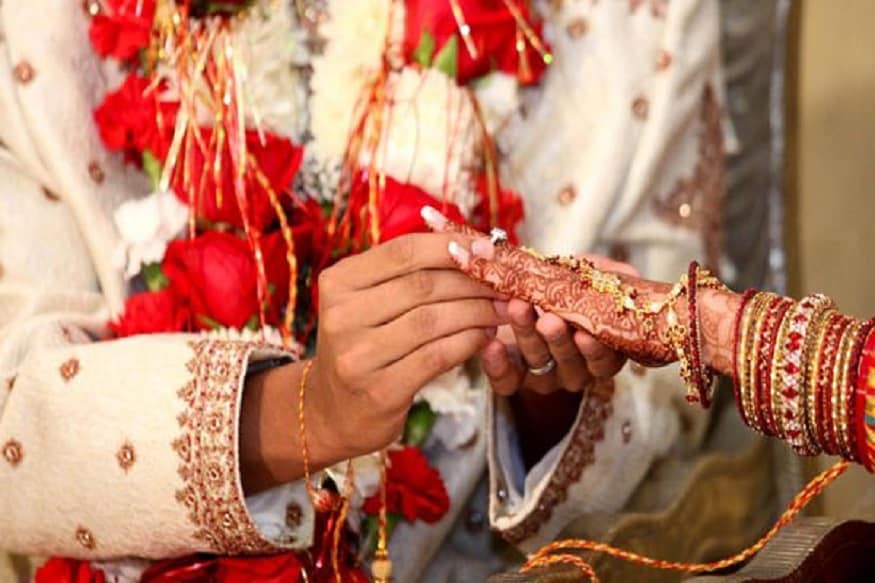 দৈব বিয়ে, ব্রাহ্ম বিয়ে, আর্য বিয়ে, পৈশাচিক বিয়ে, রাক্ষস বিয়ে, প্রজাপত্য বিয়ে, গান্ধর্ব বিয়ে, আসুরিক বিয়ে ৷ প্রতীকী ছবি ৷ দৈব বিয়ে, ব্রাহ্ম বিয়ে, আর্য বিয়ে, পৈশাচিক বিয়ে, রাক্ষস বিয়ে, প্রজাপত্য বিয়ে, গান্ধর্ব বিয়ে, আসুরিক বিয়ে ৷ প্রতীকী ছবি ৷