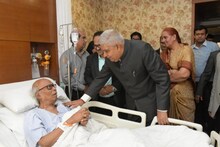 হাসপাতালে কবি শঙ্খ ঘোষের সঙ্গে দেখা করলেন রাজ্যপাল জগদীপ ধনখড়