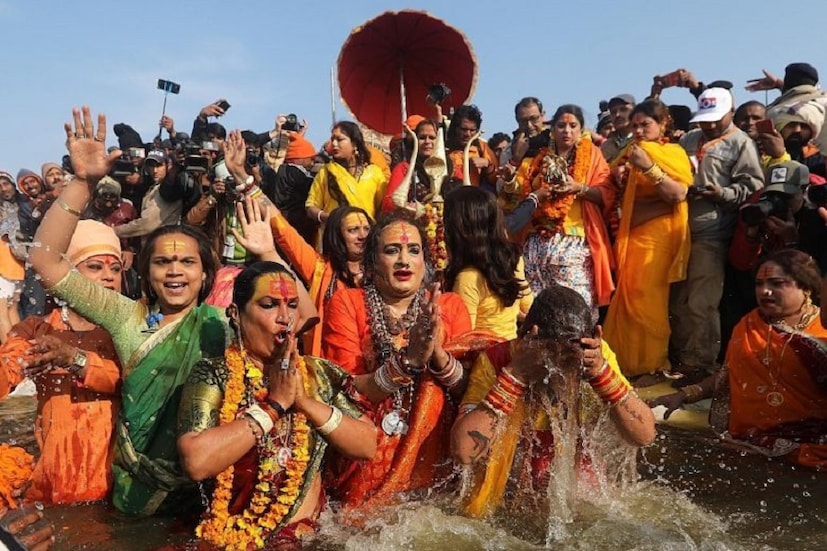 শাস্ত্রমতে মহাদেবের নামে কৃচ্ছসাধন করলেই সকল মনষ্কামনা পূরণ হয় ৷ এছাড়াও এই মাসে আরও অনেক উৎসব রয়েছে ৷