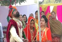 ভারতমাতার ছবির সামনে সাত পাক ঘুরে, পতাকা উত্তোলন করে বিয়ে করলেন দম্পতি