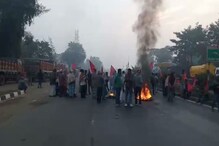 ধর্মঘট ঘিরে একাধিক জায়গায় উত্তেজনা, রাস্তায় টায়ার জ্বালিয়ে চলছে অবরোধ ধর্মঘট ঘিরে একাধিক জায়গায় উত্তেজনা, রাস্তায় টায়ার জ্বালিয়ে চলছে অবরোধ