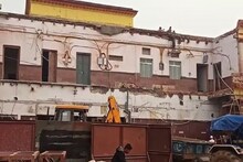 পুরনো নকশাতেই সাজছে বর্ধমান স্টেশন, কিছু দিনের মধ্যে খুলবে প্রবেশদ্বার