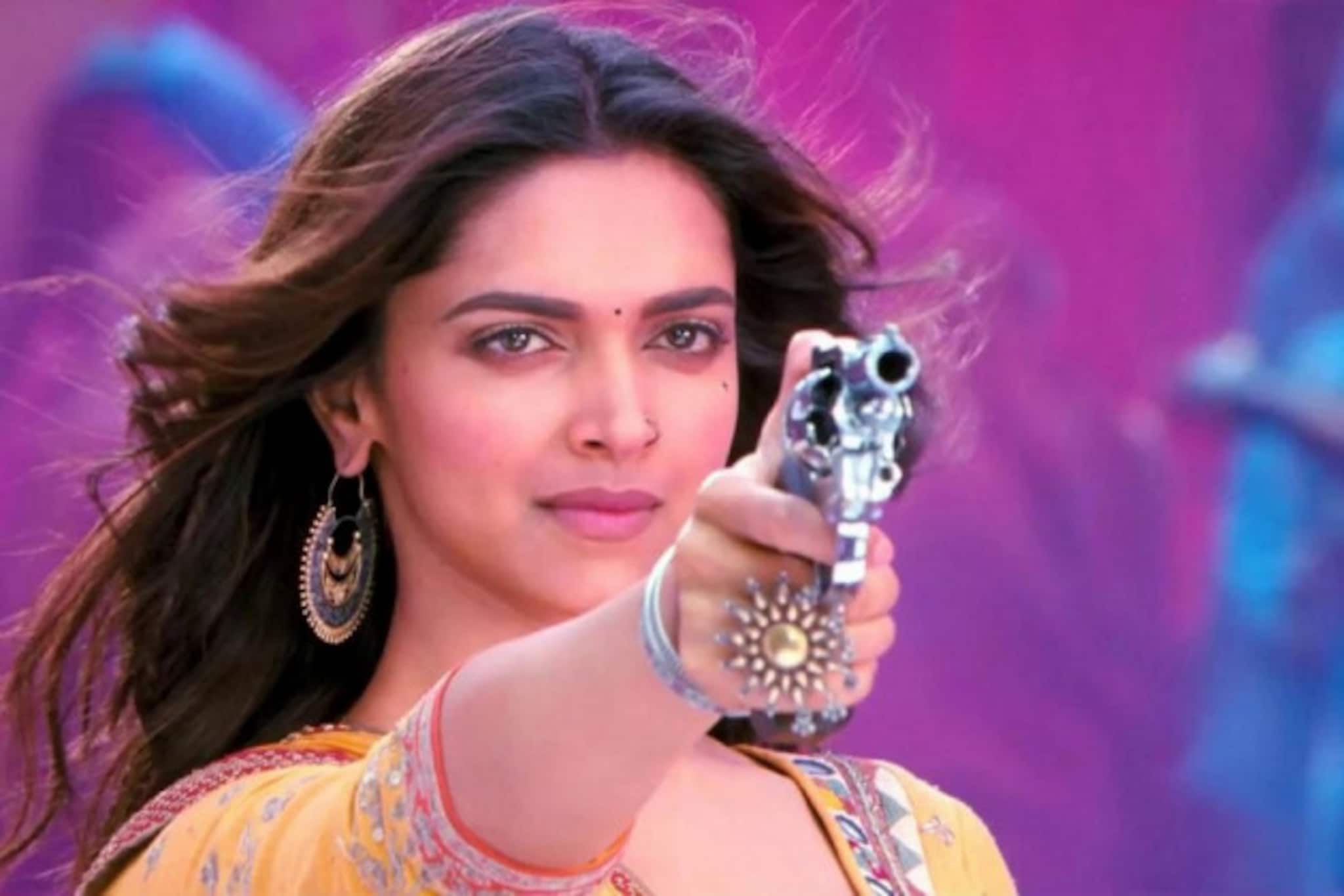 দীপিকা পাড়ুকোনের পরামর্শদাতা হওয়ার ইচ্ছাপ্রকাশ যোগগুরু বাবা রামদেবের