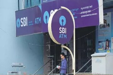 এই কাজটি না করলে SBI সেভিংস অ্যাকাউন্টে থেকে ক্যাশ তুলতে পারবেন না....