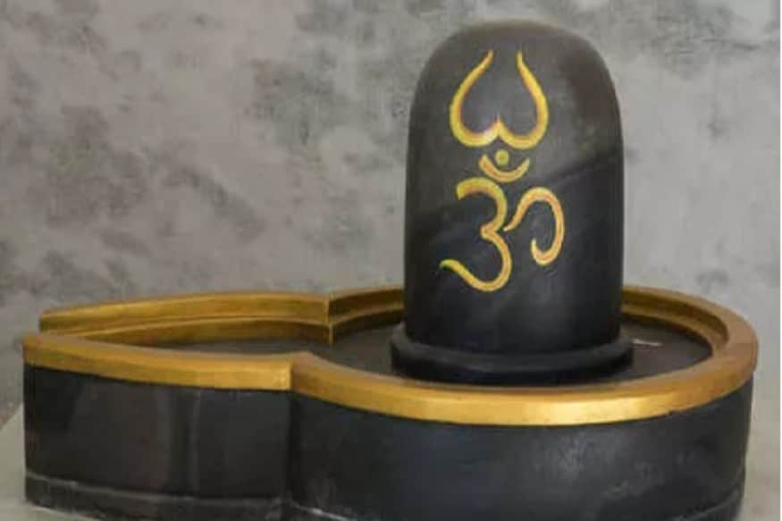 নতুন বছরের জানুয়ারি মাসে একাধিক উৎসব রয়েছে ৷ আজ অর্থাৎ বুধবার শুক্রপ্রদোষ ব্রত পালন করছেন ধর্মপ্রাণ মানুষেরা ৷ নতুন বছরের জানুয়ারি মাসে একাধিক উৎসব রয়েছে ৷ আজ অর্থাৎ বুধবার শুক্রপ্রদোষ ব্রত পালন করছেন ধর্মপ্রাণ মানুষেরা ৷