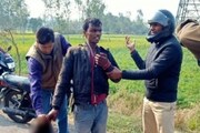 বীভৎস ! স্ত্রী-এর কাটামুন্ডু হাতে এভাবেই থানায় এসে জাতীয় সঙ্গীত গাইল স্বামী !