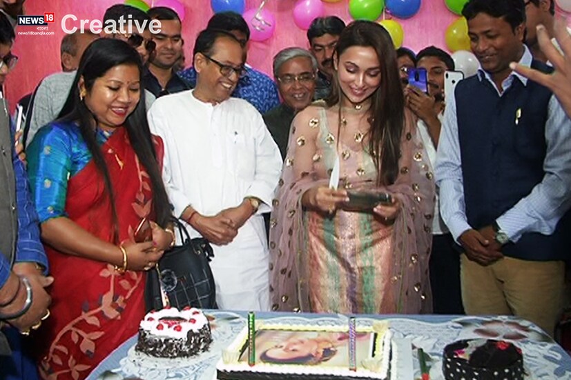 মিমি জানালেন, ‘ জন্মদিনে আমার মায়ের কাছে একটাই আবদার ৷ ডিনারে চাই পাঠার মাংস !’