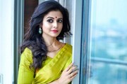 কোলে ছোট্ট শিশু, ‘রক্তরহস্য’-এর প্রচারে নতুন রূপে কোয়েল