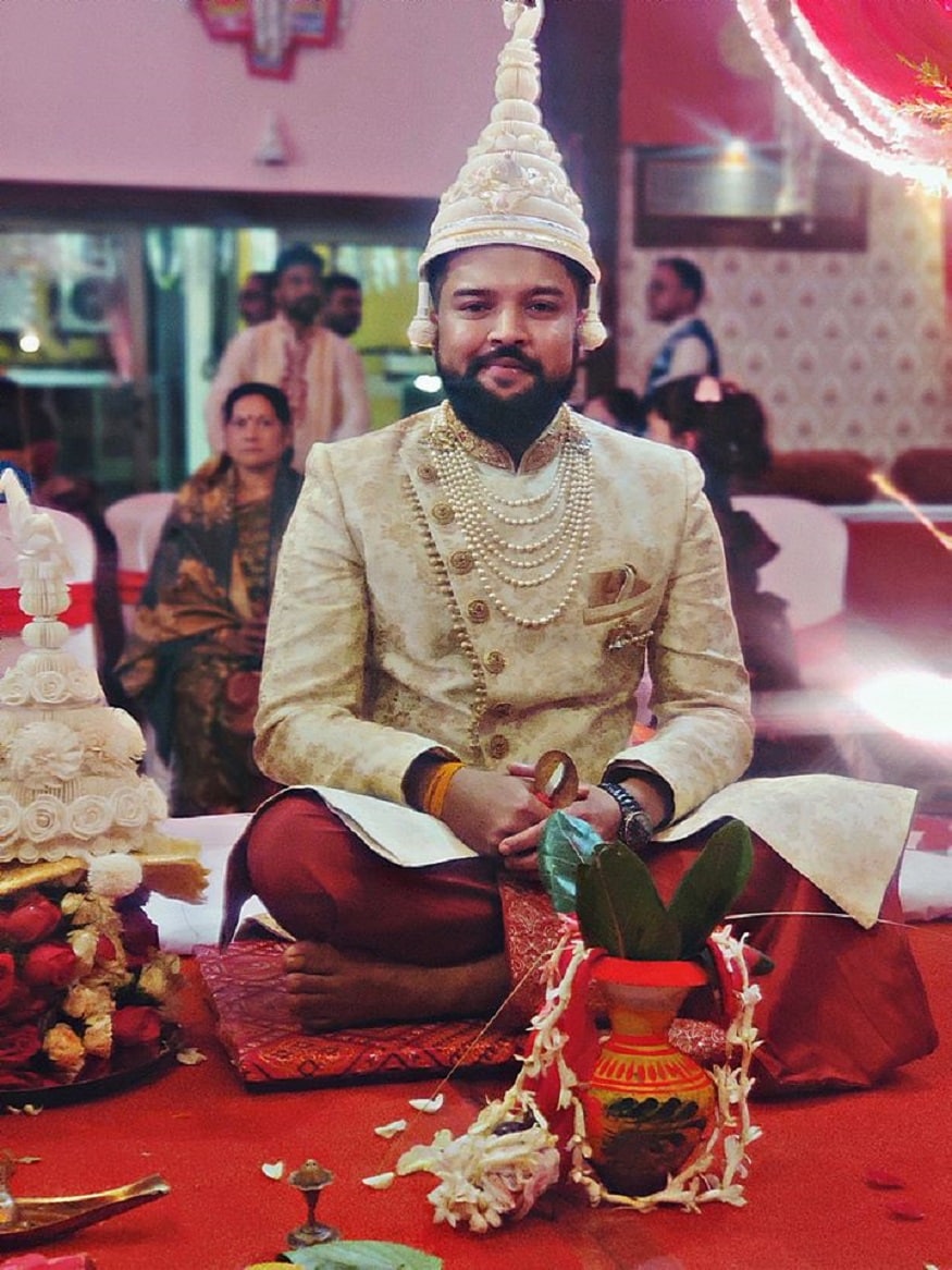 শুভ্রজ্যোতির সঙ্গে বেশ কিছুদিন আগেই আলাপ হয়েছিল নায়িকার৷ বন্ধুদের মাধ্যমেই দেখা হয় দু’জনের৷ Photo Courtesy: Facebook শুভ্রজ্যোতির সঙ্গে বেশ কিছুদিন আগেই আলাপ হয়েছিল নায়িকার৷ বন্ধুদের মাধ্যমেই দেখা হয় দু’জনের৷ Photo Courtesy: Facebook
