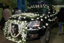 চিরঘুমে 'সাহেব', মুম্বই থেকে কলকাতায় এল তাপস পালের মরদেহ