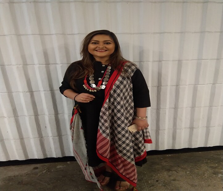 মা হওয়ার পর আবার পর্দায় দেখা যাবে কনীনিকা বন্দ্যোপাধ্যায়কে। চরিত্রটি খুব একটা বড় না হলেও গুরুত্বে কোনও অংশে কম নয় জানিয়েছেন কনীনিকা। 
