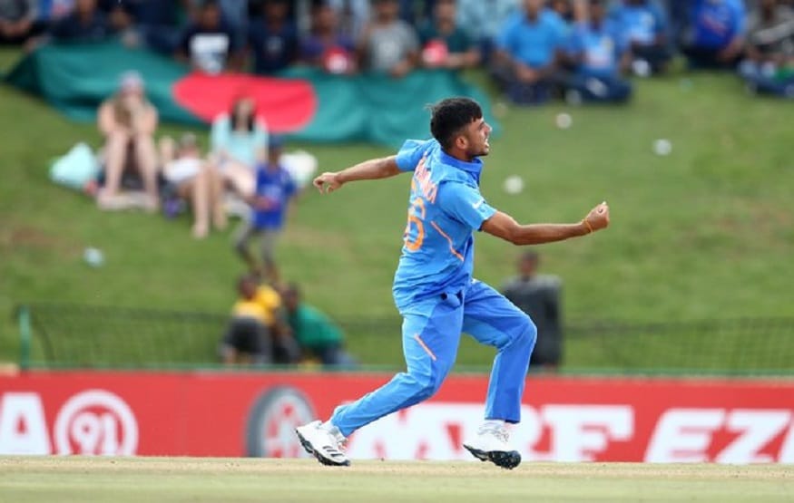 ফাইনালের আগেই ভারতীয় হিসেবে সবচেয়ে বেশি উইকেট নিয়েছিলেন আর ফাইনালের পর সেই সংখ্যাকে আরও সামনে নিয়ে চলে গেলেন রবি বিষ্ণোই ৷ Photo- BCCI/ Twitter ফাইনালের আগেই ভারতীয় হিসেবে সবচেয়ে বেশি উইকেট নিয়েছিলেন আর ফাইনালের পর সেই সংখ্যাকে আরও সামনে নিয়ে চলে গেলেন রবি বিষ্ণোই ৷ Photo- BCCI/ Twitter
