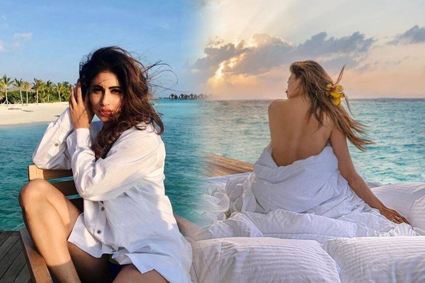 মৌনি রায় ৷ অভিনেত্রী কোনও বিচ ডেস্টেনিশনে যাওয়া মানেই, তাঁর ছবি দেখার জন্য অধীর আগ্রহে বসে থাকেন তাঁর ফ্যানরা ৷ Photo Courtesy: Mouni Roy/Instagram Handle মৌনি রায় ৷ অভিনেত্রী কোনও বিচ ডেস্টেনিশনে যাওয়া মানেই, তাঁর ছবি দেখার জন্য অধীর আগ্রহে বসে থাকেন তাঁর ফ্যানরা ৷ Photo Courtesy: Mouni Roy/Instagram Handle
