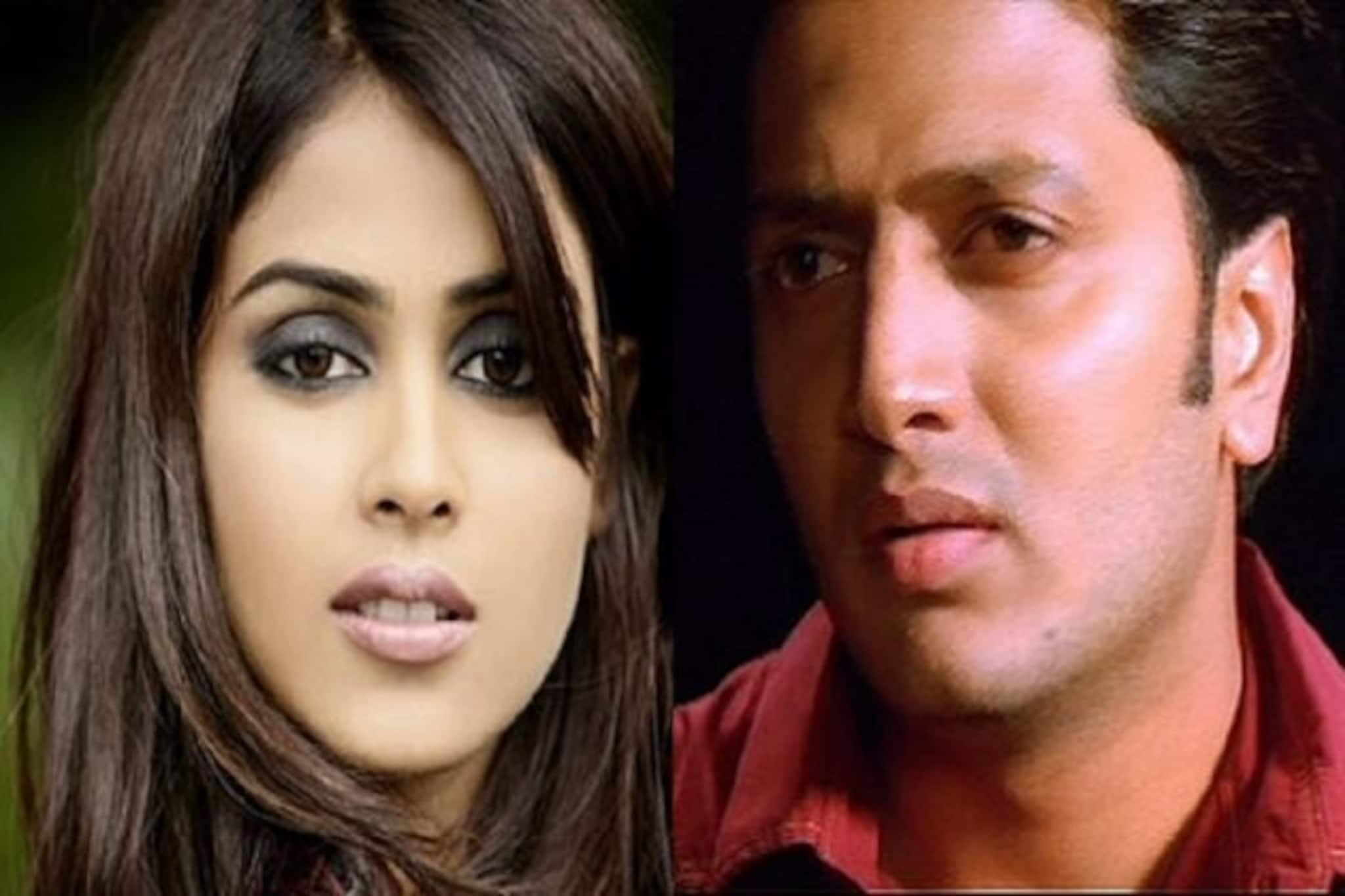 'আমি অন্য মেয়েকে ভালবাসি !' বিয়ের আট বছর পর জেনেলিয়াকে এমনই বললেন রিতেশ দেশমুখ