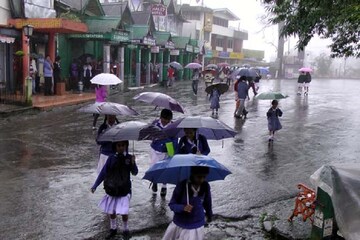 আগামী তিন ঘণ্টায় ধেয়ে আসছে বৃষ্টি