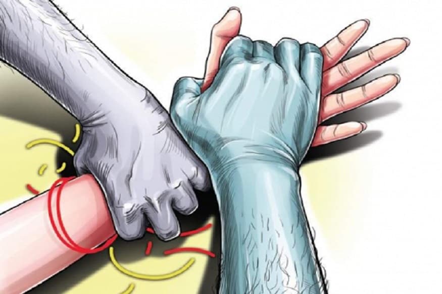 প্রেমিক যখন ধর্ষক ।ভ্যয়ালেনন্টাইন্স ডে-র আগে বান্ধবীকে জঙ্গলে মধ্য়ে ধর্ষণের অভিযোগ প্রেমিক মহম্মদ নিজামুদ্দিনের বিরুদ্ধে। তার বান্ধবীর অভিযোগের ভিত্তিতে তাকে গ্রেফতার করা হয়েছে। প্রেমিক যখন ধর্ষক ।ভ্যয়ালেনন্টাইন্স ডে-র আগে বান্ধবীকে জঙ্গলে মধ্য়ে ধর্ষণের অভিযোগ প্রেমিক মহম্মদ নিজামুদ্দিনের বিরুদ্ধে। তার বান্ধবীর অভিযোগের ভিত্তিতে তাকে গ্রেফতার করা হয়েছে।