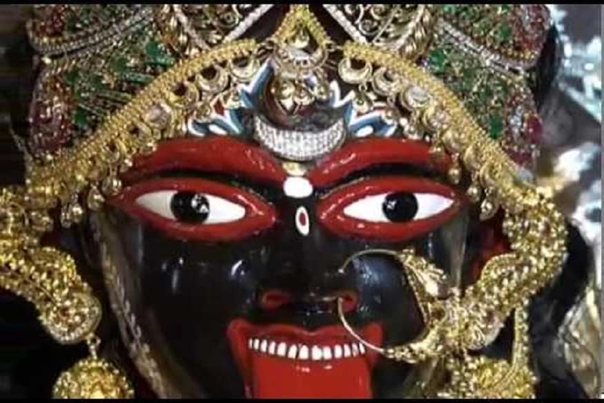মা ভরতারিণীর পুজো করে, তাঁর কৃপায় ঠাকুর শ্রীশ্রী রামকৃষ্ণ পরমহংসদেব ৷ জীবনে এক অনন্য ছন্দ পেয়েছিলেন ৷ মা ভরতারিণীর পুজো করে, তাঁর কৃপায় ঠাকুর শ্রীশ্রী রামকৃষ্ণ পরমহংসদেব ৷ জীবনে এক অনন্য ছন্দ পেয়েছিলেন ৷