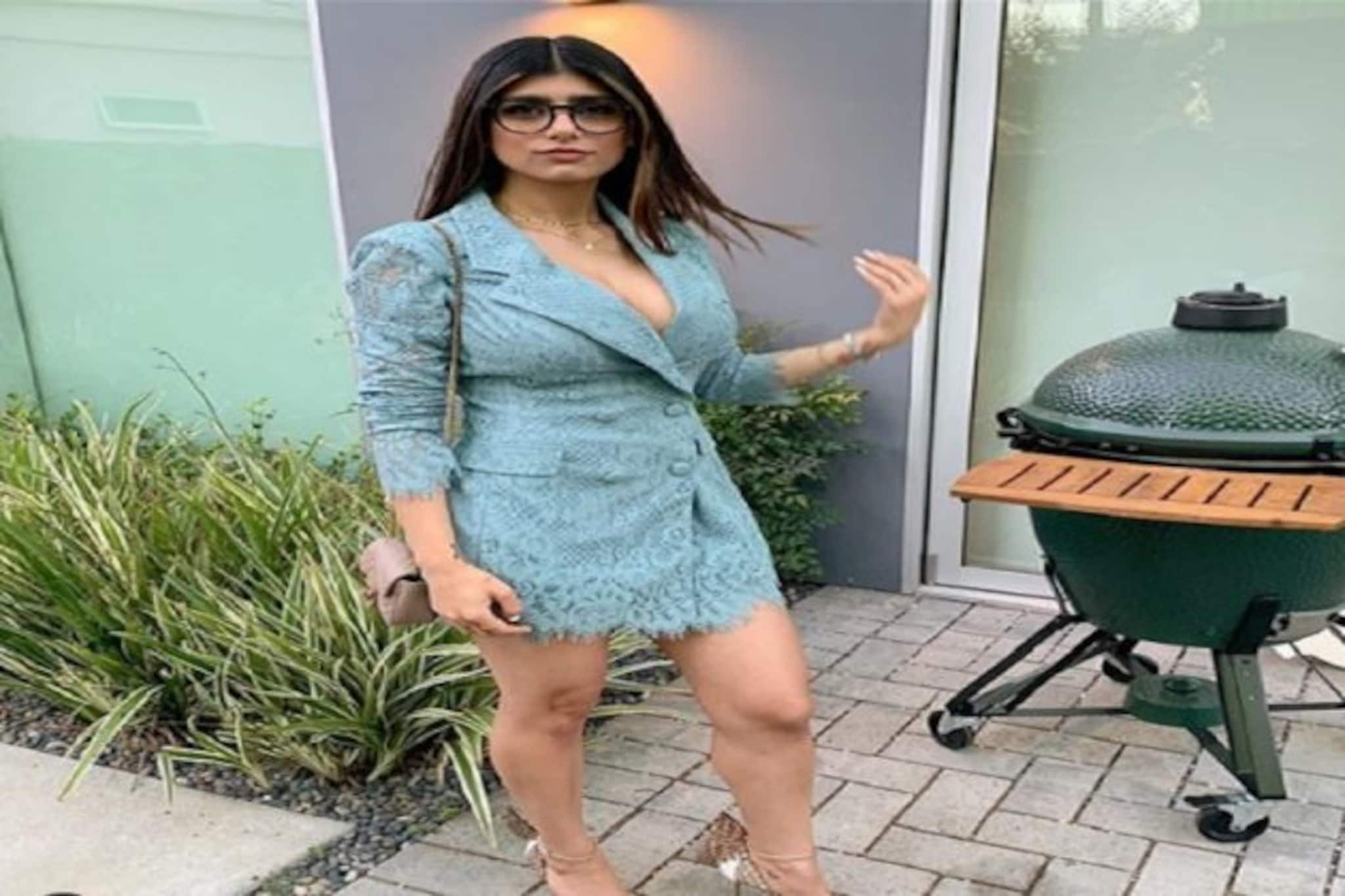 অ্যাডাল্ট সিনেমা স্টার মিয়া খলিফার সম্পত্তি কত জানেন? শুনলে চমকে যাবেন!