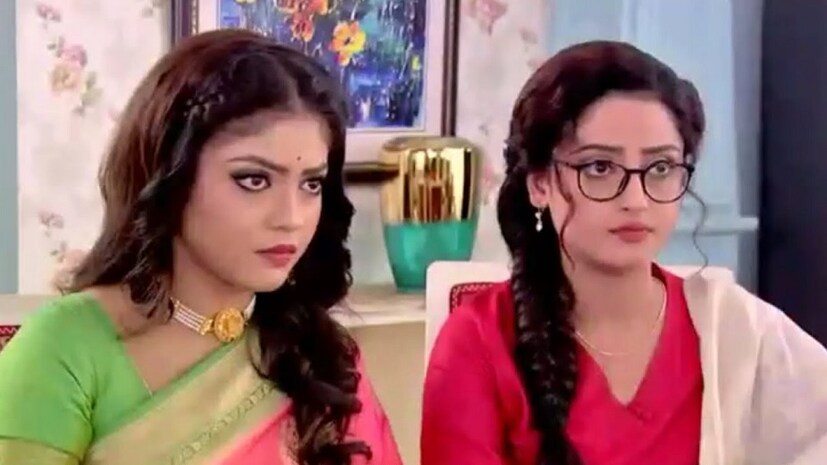  এই দৌড়ে এগিয়ে আছে 'আলোছায়া'-ও। পাঁচ নম্বর স্থানে রয়েছে এই ধারাবাহিক।photo source collected 