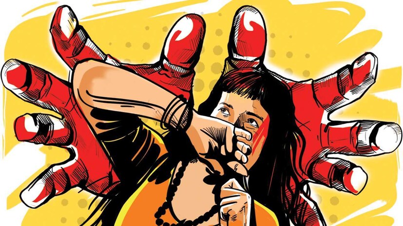 • সে সময়ই নাবালিকাকে একটি নির্জন স্থানে নিয়ে আসে শৈলেশ ৷ লাগাতার ধর্ষণ করে তাকে ৷ প্রতীকী ছবি ৷
