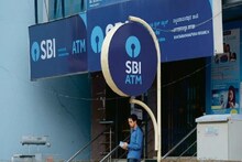 SBI গ্রাহক ও কর্মীদের জন্য বড় খবর! ব্রাঞ্চ বন্ধ ও কর্মী ছাঁটাই নিয়ে কী জানাল ?