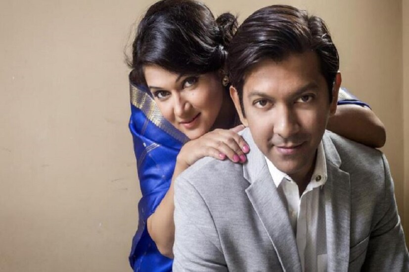 ১১ বছরের সম্পর্ক ছিল তাদের৷ কিন্তু বনিবনা না হওয়ায়, শেষ পর্যন্ত বিবাহবিচ্ছেদের সিদ্ধান্ত নিয়ে ফেলেন তারা৷ ফেসবুকের মাধ্যমেই নিজেদের বিচ্ছেদের কথা জানিয়েছিলেন তহসান-মিথিলা৷ 