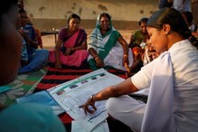 NRC আতঙ্কের জের! শিশু টিকাকরণে গিয়ে গ্রামবাসীদের হাতে আটক তিন স্বাস্থ্যকর্মী NRC আতঙ্কের জের! শিশু টিকাকরণে গিয়ে গ্রামবাসীদের হাতে আটক তিন স্বাস্থ্যকর্মী