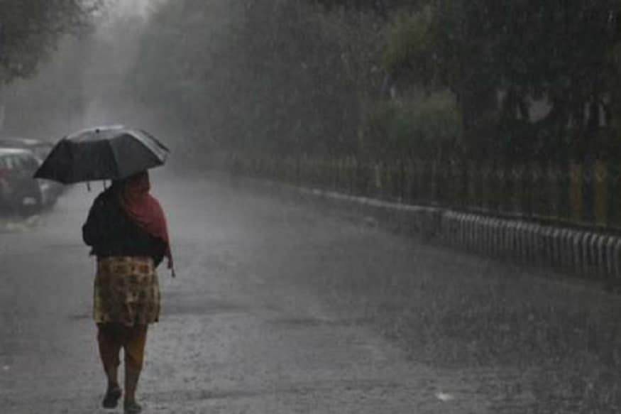 রবিবার থেকে দুতিন দিন কলকাতা-সহ দক্ষিণবঙ্গে জাঁকিয়ে ঠান্ডা পড়বে। তাপমাত্রা ১৩ ডিগ্রির কাছাকাছি পৌঁছে যেতে পারে। আজ কলকাতায় সর্বনিম্ন তাপমাত্রা ১৭.৩ ডিগ্রি সেলসিয়াস। রবিবার থেকে দুতিন দিন কলকাতা-সহ দক্ষিণবঙ্গে জাঁকিয়ে ঠান্ডা পড়বে। তাপমাত্রা ১৩ ডিগ্রির কাছাকাছি পৌঁছে যেতে পারে। আজ কলকাতায় সর্বনিম্ন তাপমাত্রা ১৭.৩ ডিগ্রি সেলসিয়াস।