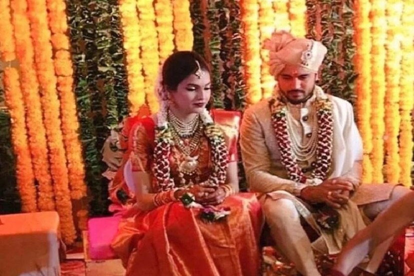 মণীশ পান্ডের সঙ্গে বিয়ে হয় তালিম অভিনেত্রী অশ্রিতা শেট্টির৷ 