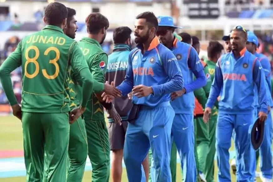 একের পর এক পাকিস্তানি ক্রিকেটারদের মহিলা সংক্রান্ত কেচ্ছা পরপর বেরিয়ে আসছে ৷ দিন কয়েক আগে তরুণ ক্রিকেটার ইমান উল হকের নাম সামনে এসেছিল ৷ মহিলার সঙ্গে চুটিয়ে ফ্লার্ট করার অভিযোগ ছিল এবার নক্কারজনক অভিযোগে নাম জড়াল পাকি অলরাউন্ডার শাহদাব খানের ৷ আরেক ক্রিকেটার হারিম শাহের বিরুদ্ধে একটি টিকটক মডেল অভিযোগ করেছিলেন ভিডিও কলে হস্তমৈথুন করেছিলেন তিনি ৷ Photo- File একের পর এক পাকিস্তানি ক্রিকেটারদের মহিলা সংক্রান্ত কেচ্ছা পরপর বেরিয়ে আসছে ৷ দিন কয়েক আগে তরুণ ক্রিকেটার ইমান উল হকের নাম সামনে এসেছিল ৷ মহিলার সঙ্গে চুটিয়ে ফ্লার্ট করার অভিযোগ ছিল এবার নক্কারজনক অভিযোগে নাম জড়াল পাকি অলরাউন্ডার শাহদাব খানের ৷ আরেক ক্রিকেটার হারিম শাহের বিরুদ্ধে একটি টিকটক মডেল অভিযোগ করেছিলেন ভিডিও কলে হস্তমৈথুন করেছিলেন তিনি ৷ Photo- File