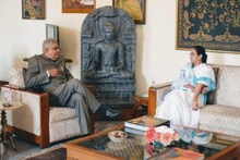 সমাবর্তন নিয়ে রাজ্য-রাজ্যপাল সংঘাতে কি ইতি? রাজ্যপালের ট্যুইটে জল্পনা