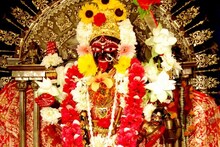 সন্তানের সুখে, দুঃখে মা ভবতারিণীর শক্তিতে কাটে সব বিপর্যয়