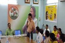 ‘দলে আমাদের কোনো সম্মান নেই, কাউন্সিলররা তোলাবাজি দুর্নীতি অত্যাচার চালাচ্ছে’ ‘দলে আমাদের কোনো সম্মান নেই, কাউন্সিলররা তোলাবাজি দুর্নীতি অত্যাচার চালাচ্ছে’
