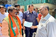 কীভাবে নিজেদের সুরক্ষিত রাখবেন করোনা থেকে শেখালেন বিজেপি নেতারা, দিলেন মাস্ক কীভাবে নিজেদের সুরক্ষিত রাখবেন করোনা থেকে শেখালেন বিজেপি নেতারা, দিলেন মাস্ক