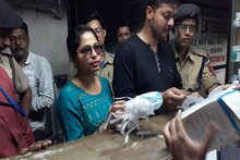 মাস্ক, হ্যান্ড স্যানিটাইজারের কালোবাজারি! অভিযানে করোনা টাস্ক ফোর্স 