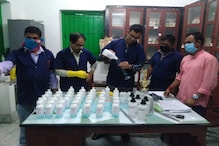 করোনা মোকাবিলায় হাত বাড়ালেন মালদহ কলেজের অধ্যাপকেরা করোনা মোকাবিলায় হাত বাড়ালেন মালদহ কলেজের অধ্যাপকেরা