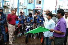 রক্তদান ও অঙ্গদানের বার্তা নিয়ে বাইক মিছিল, উত্তরবঙ্গ জুড়ে প্রচারে চার যুবক রক্তদান ও অঙ্গদানের বার্তা নিয়ে বাইক মিছিল, উত্তরবঙ্গ জুড়ে প্রচারে চার যুবক