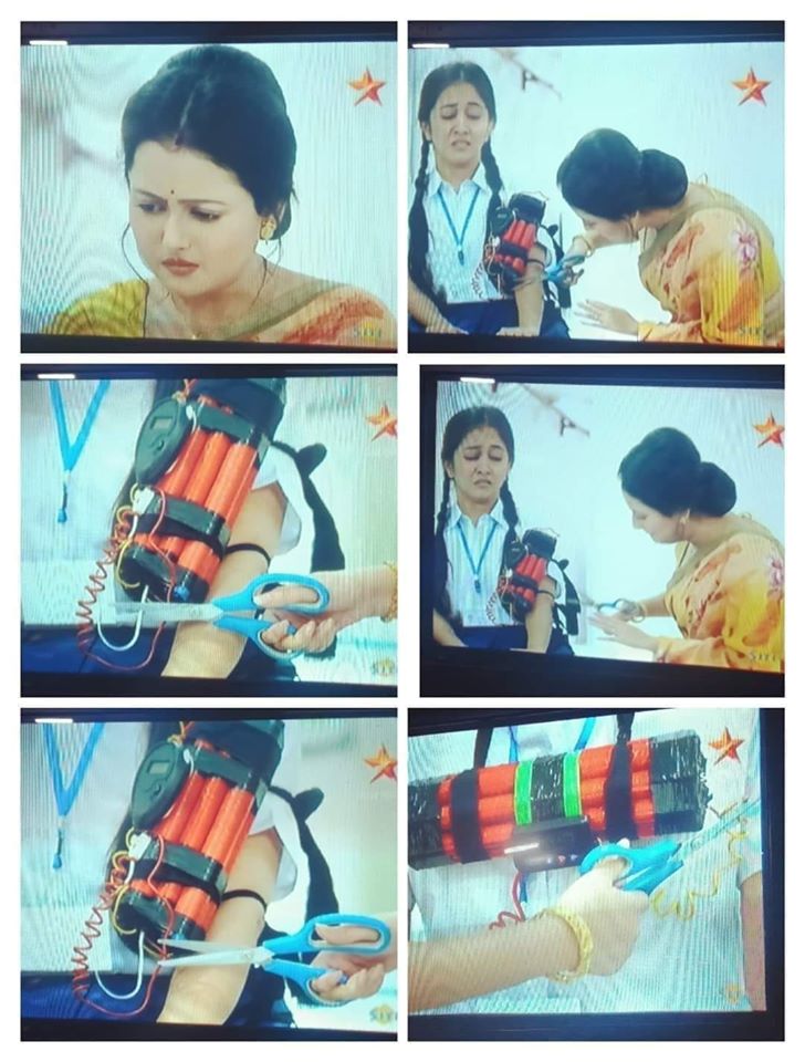 ‘কে আপন কে পর’ ধারাবাহিকের ‘জবা’। সম্প্রতি কাঁচি দিয়ে মানববোমা নিষ্ক্রিয় করে নেটদুনিয়ায় কটাক্ষের শিকার ছোটপর্দার এই জনপ্রিয় চরিত্র। ‘কে আপন কে পর’ ধারাবাহিকের ‘জবা’। সম্প্রতি কাঁচি দিয়ে মানববোমা নিষ্ক্রিয় করে নেটদুনিয়ায় কটাক্ষের শিকার ছোটপর্দার এই জনপ্রিয় চরিত্র।