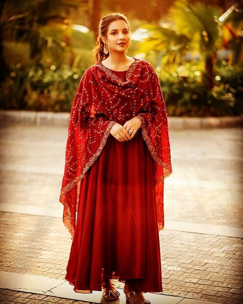 শুভশ্রী সোশ্যাল মিডিয়ায় যথেস্ট অ্যাক্টিভ। photo source Instagram 