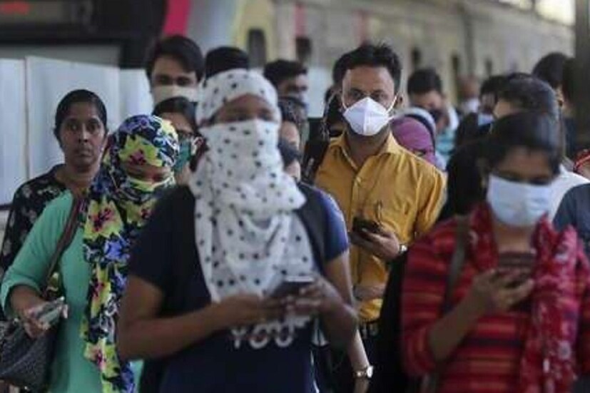 হাসপাতালের জরুরি বিভাগে যাওয়ার জন্য তাড়াহুড়ো করবেন না ৷ কারণ সেখানে আরও রোগীরা ভর্তি রয়েছেন ৷ কেবল ফ্লুয়ের লক্ষণ দেখলেই জরুরি বিভাগে যাবেন না ৷ আগে চিকিৎসকের পরামর্শ নিন ফোনে ৷ আর বর্তমান পরিস্থিতিতে যেটা সবচেয়ে বেশি জরুরি বাড়িতে থাকুন ৷ 