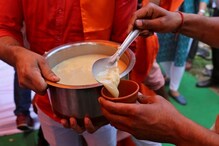 একগ্লাস গোমূত্র! করোনা ঠেকাতে গোমূত্র খেয়ে পার্টি হিন্দু মহাসভা, দেখুন একগ্লাস গোমূত্র! করোনা ঠেকাতে গোমূত্র খেয়ে পার্টি হিন্দু মহাসভা, দেখুন