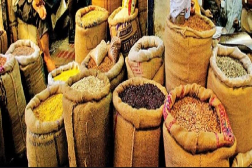 গ্রহণ শেষ হওয়ার পর অমাবস্যা চলাকালীন ব্রাহ্মণ ভোজন করাতে পারেন ৷ তা সম্ভব না হলে আশপাশের মন্দিরে আটা, ঘি, দক্ষিণাও দিয়ে আসতে পারেন ৷ তাতে পরিবারের ভাগ্য ফেরে বলে বিশ্বাস ৷ গ্রহণ শেষ হওয়ার পর অমাবস্যা চলাকালীন ব্রাহ্মণ ভোজন করাতে পারেন ৷ তা সম্ভব না হলে আশপাশের মন্দিরে আটা, ঘি, দক্ষিণাও দিয়ে আসতে পারেন ৷ তাতে পরিবারের ভাগ্য ফেরে বলে বিশ্বাস ৷