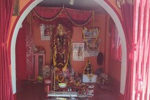 করোনা! অমাবস্যার কালীপুজো কোনও ক্রমে সারছে মুখোপাধ্যায় বাড়ি করোনা! অমাবস্যার কালীপুজো কোনও ক্রমে সারছে মুখোপাধ্যায় বাড়ি