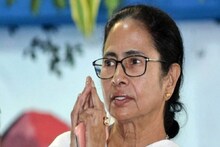 আগামী ২ সপ্তাহ খুব গুরুত্বপূর্ণ, ঘরে থাকার জন্য ‘পায়ে পড়ে হাত জোড়’ করে অনুরোধ