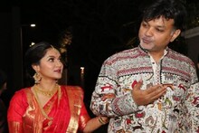 লাল শাড়িতে ‘সোহাগ আদরে’ ভাসলেন মিথিলা, ছবি পোস্ট করলেন সৃজিতের স্ত্রী