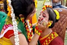 করোনার প্রভাবে রঙহীন দোল, ছিল শুধু বাউলের সুর, শিলিগুড়িতে পালিত বসন্ত উৎসব